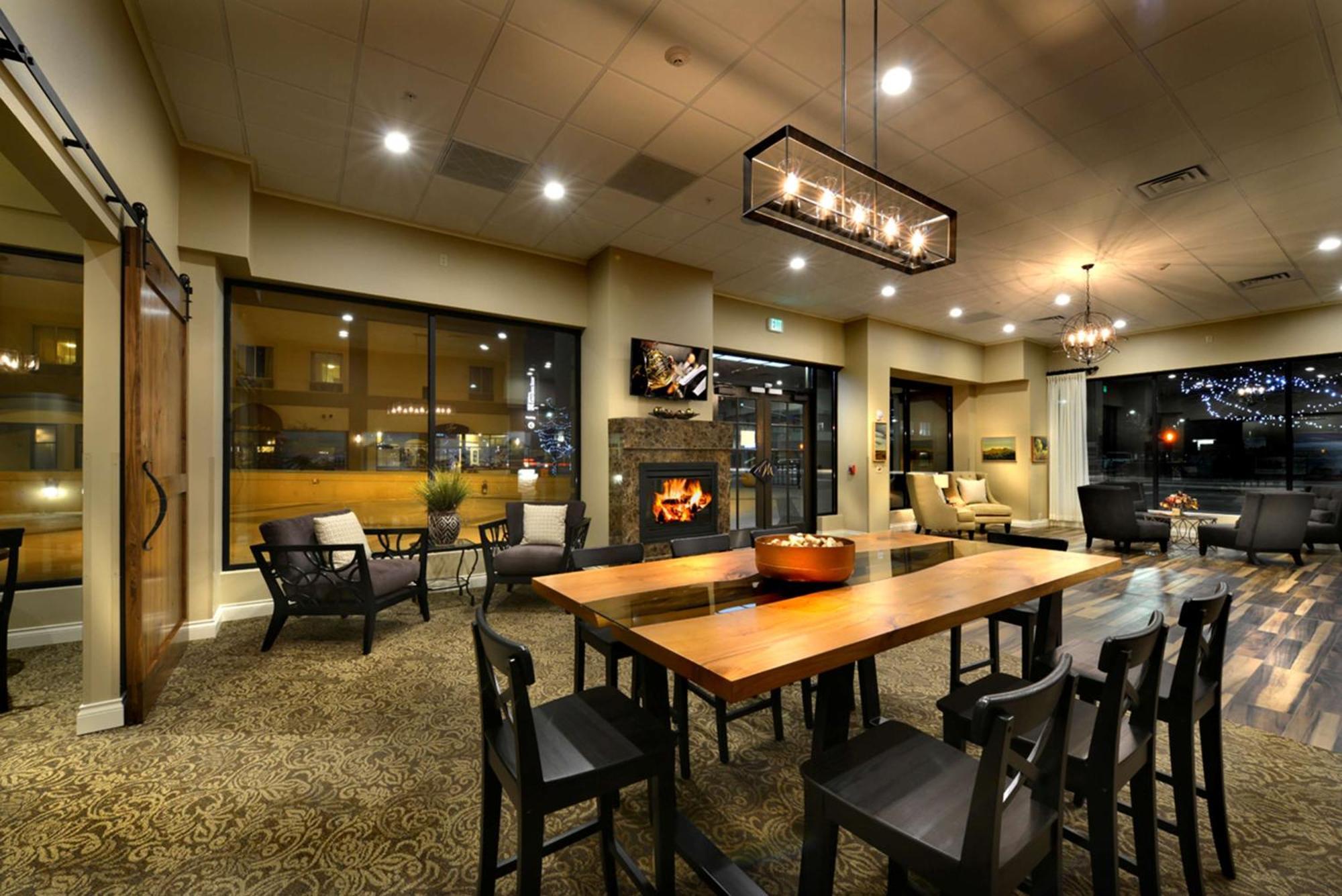 Hotel Maison Yakima Tapestry Collection By Hilton Bagian luar foto